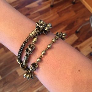 Gold w Diamond Bracelet